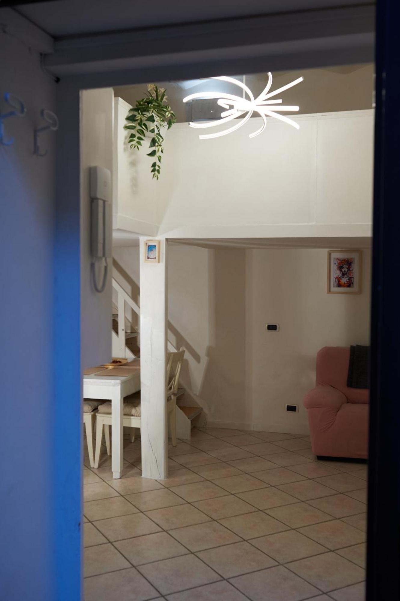 Isola Brera Duomo - Antica Atmosfera - Lovable Cozy Apartment ميلان المظهر الخارجي الصورة